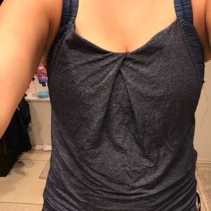 Lululemon tank